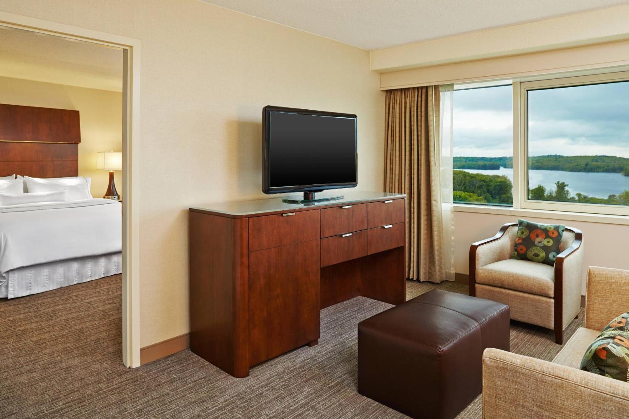 Отель The Westin Waltham Boston Экстерьер фото